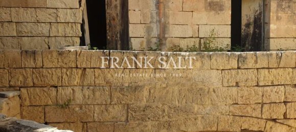 Casa de 6 dormitorios en Rabat, Malta No. 2463 3