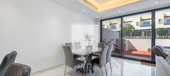 4 bedrooms Townhouse in Al Furjan, UAE No. 50992 8