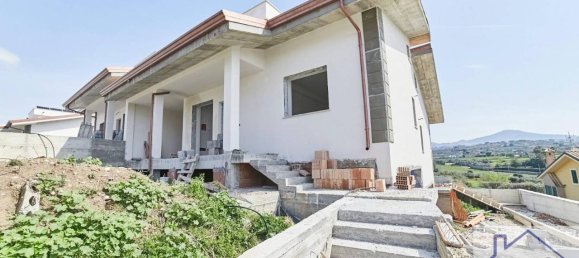 5غرفة فيلا في Ciampino, Italy رقم 23264 10