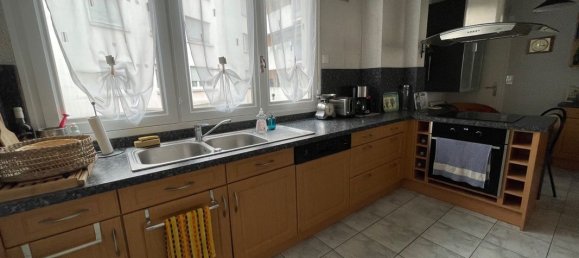 3 Schlafzimmer Wohnung in Vichy, France, Nr. 341970 4