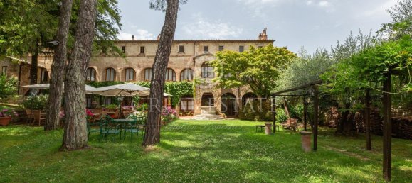 13 bedrooms Castles in Sarteano, Italy No. 172582 4