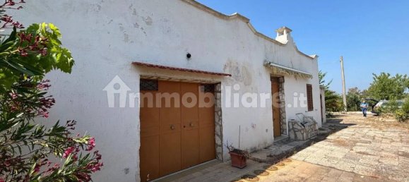 3 bedrooms Villa in Ostuni, Italy No. 340559 2