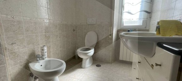 3 rooms Apartment in Ciampino, Italy No. 8726 25