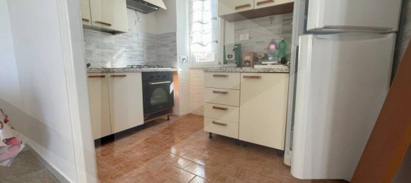 3 rooms Apartment in Ciampino, Italy No. 8726 5