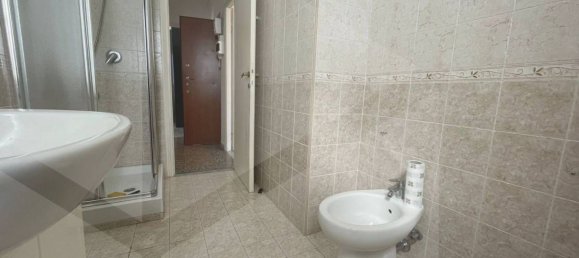 3 rooms Apartment in Ciampino, Italy No. 8726 23