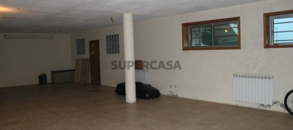 Дом с 5 спальнями в Гондомар, Португалия № 160011 24