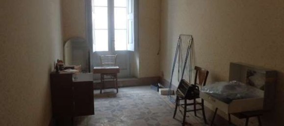 بناية في Fondi, Italy 200متر مربع رقم 318398 9