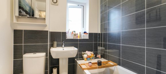 3 bedrooms House in Newquay, United Kingdom No. 2324 13