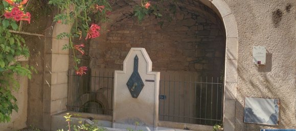 4 bedrooms House in Puy-l'Eveque, France No. 288245 6