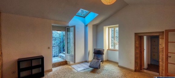 4 bedrooms House in Puy-l'Eveque, France No. 288245 11