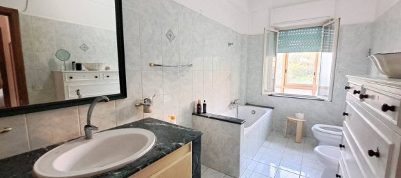 2 Schlafzimmer Wohnung in Capaci, Italy, Nr. 321118 11