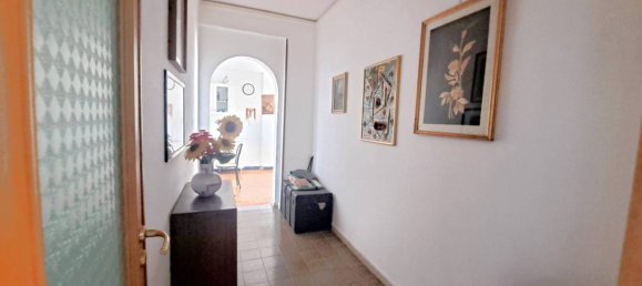 2 Schlafzimmer Wohnung in Capaci, Italy, Nr. 321118 9