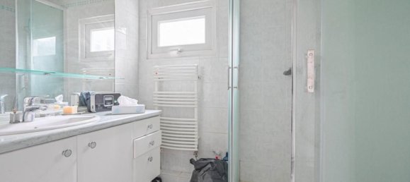 4 bedrooms House in Cachan, France No. 162090 12