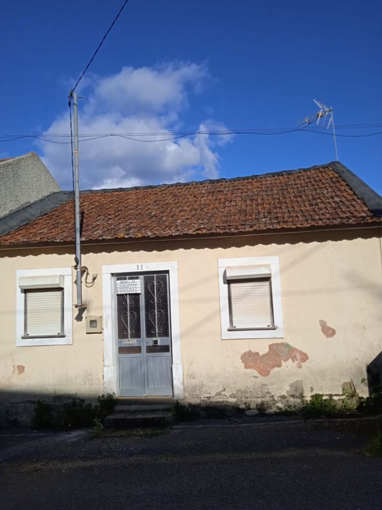 Casa de 5 dormitorios en Torres Novas, Portugal No. 217066