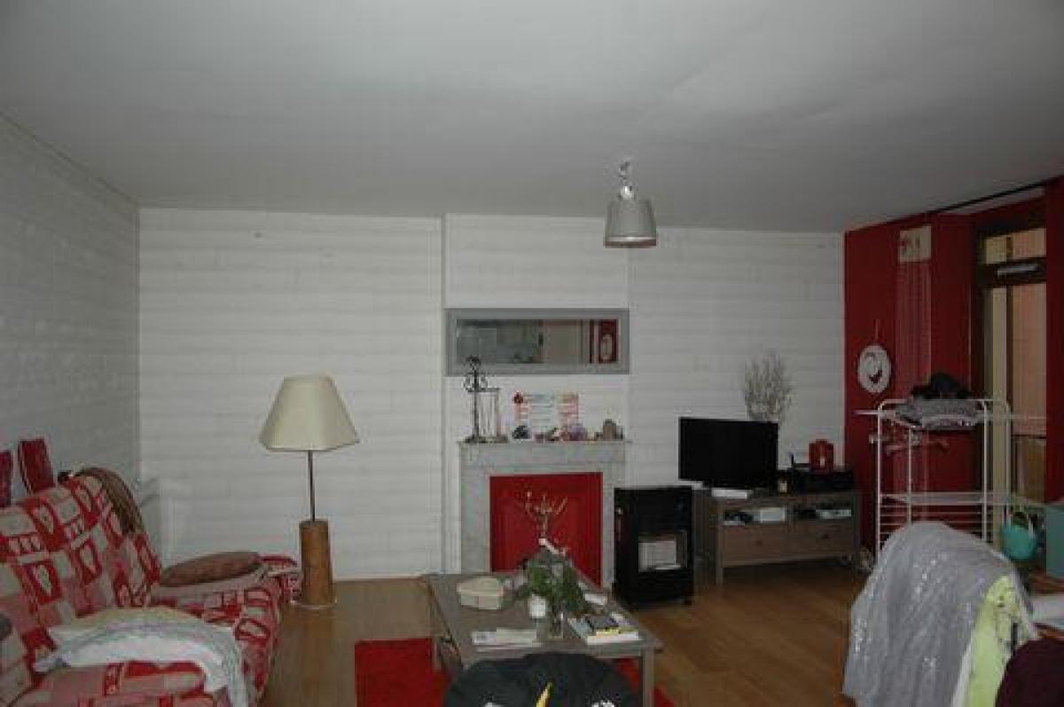 2 bedrooms Condo in Barcelonnette, France No. 16197