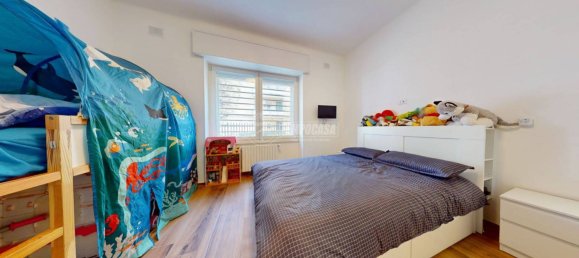2 Schlafzimmer Wohnung in Bari, Italy, Nr. 157443 18