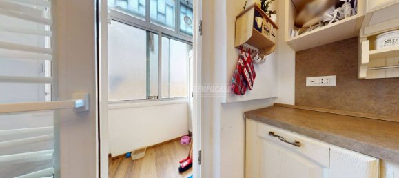 2 Schlafzimmer Wohnung in Bari, Italy, Nr. 157443 8