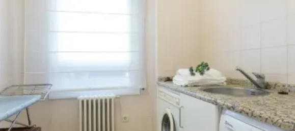 Dúplex de 6 dormitorios en Comunidad Foral de Navarra, Spain No. 33076 41