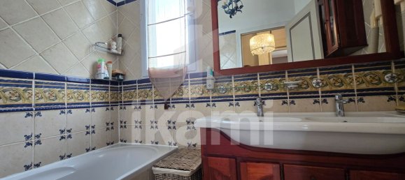 5 bedrooms House in Livry-Gargan, France No. 325344 18