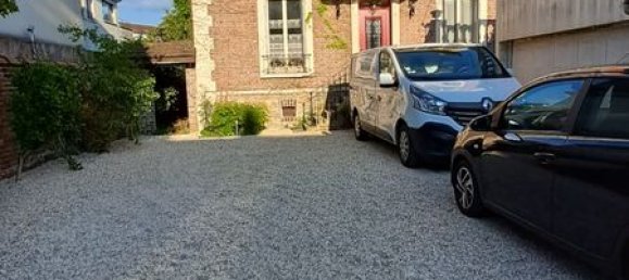 5 bedrooms House in Livry-Gargan, France No. 325344 2