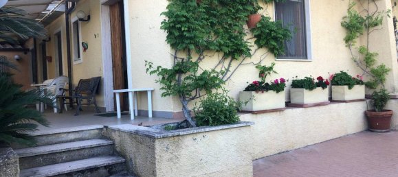 4 rooms Apartment in Magliano in Toscana, Italy No. 108729 5