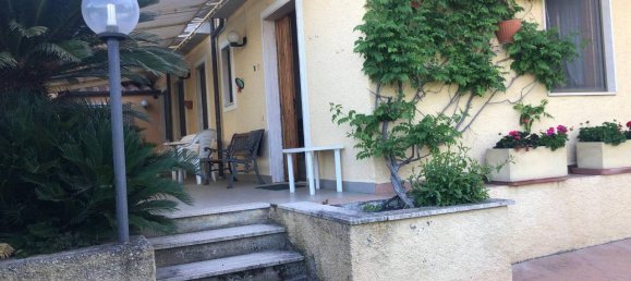 4 rooms Apartment in Magliano in Toscana, Italy No. 108729 4