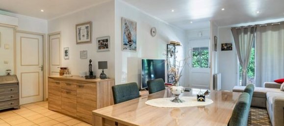 3 bedrooms House in Esperaza, France No. 312081 2