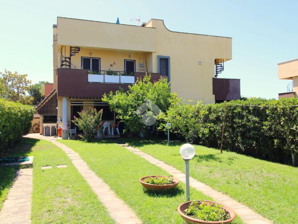 2 bedrooms Villa in Ardea, Italy No. 298314