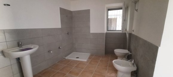 7-salle Maison à Rivodutri, Italy No. 5757 14