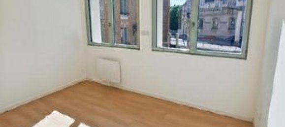 2 bedrooms Apartment in Chalons-en-Champagne, France No. 309531 9