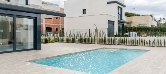 4 غرف نوم فيلا في Mar De Cristal, Spain رقم 9090 3