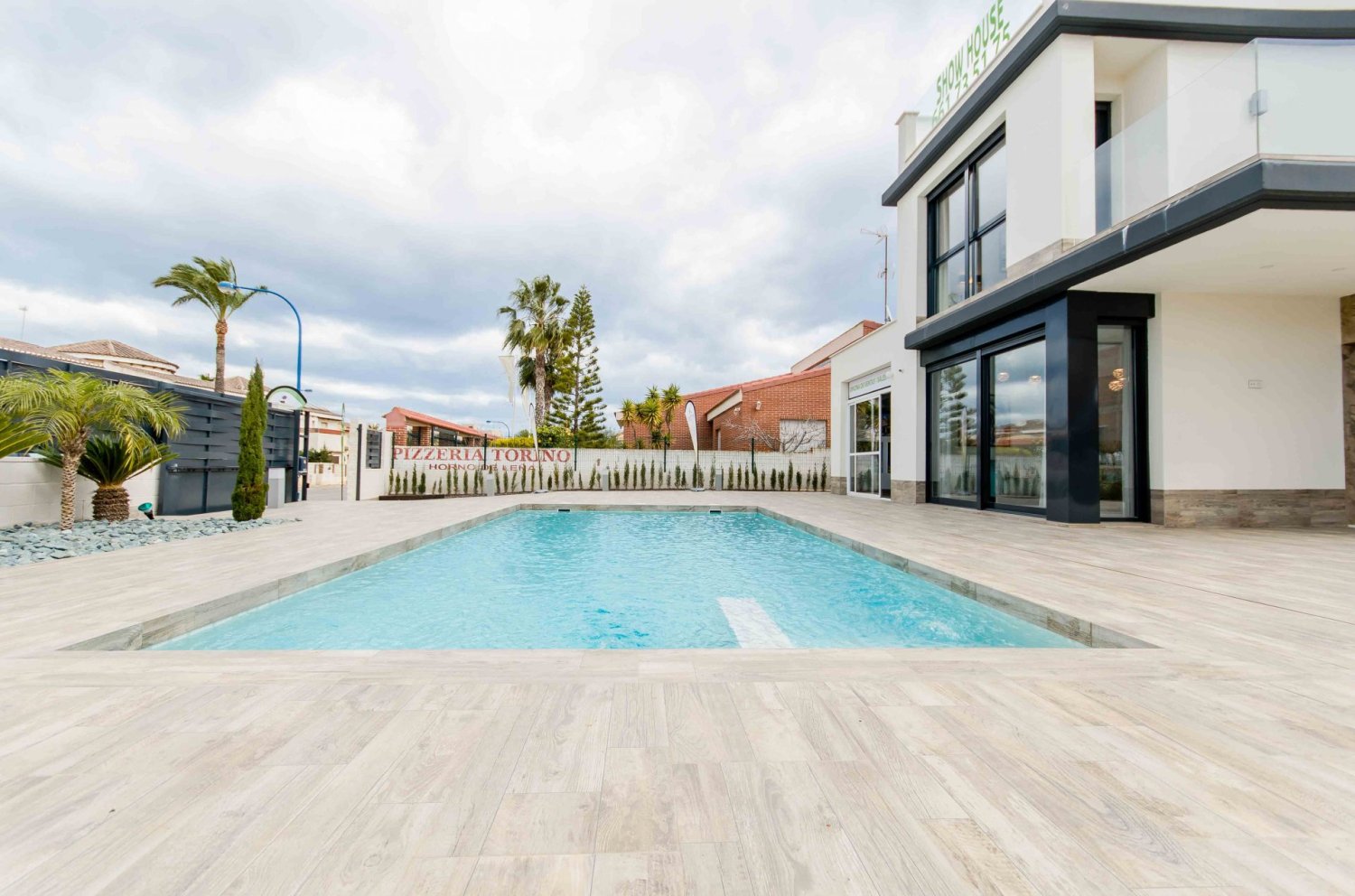 4 غرف نوم فيلا في Mar De Cristal, Spain رقم 9090