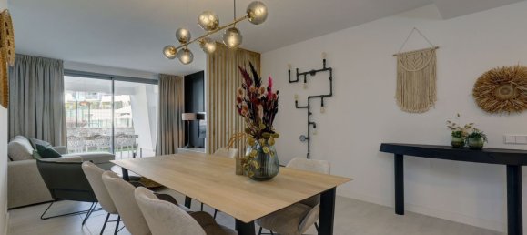 2 chambres Appartement à Estepona, Spain No. 120501 4