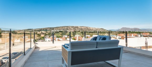 4 bedrooms Villa in Algorfa, Spain No. 8984 2