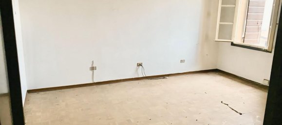 5-Zimmer Haus in Castelfranco Veneto, Italy, Nr. 2931 12