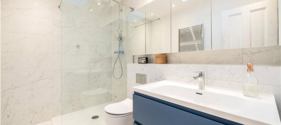 4 Schlafzimmer Haus in London, United Kingdom, Nr. 12683 40