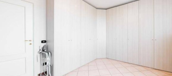 4 bedrooms Penthouse in Rubiera, Italy No. 7434 40