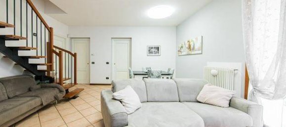 4 bedrooms Penthouse in Rubiera, Italy No. 7434 26