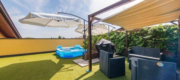 4 bedrooms Penthouse in Rubiera, Italy No. 7434 13