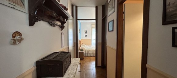 3 bedrooms Apartment in San Giuliano Milanese, Italy No. 364937 4