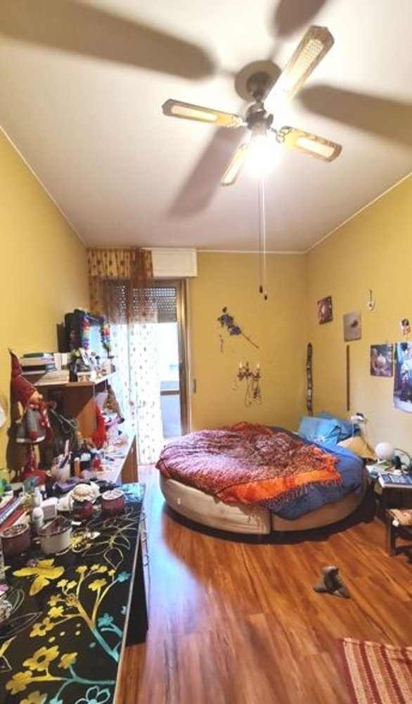 Дуплекс с 4 комнатами в Монца, Италия № 86949