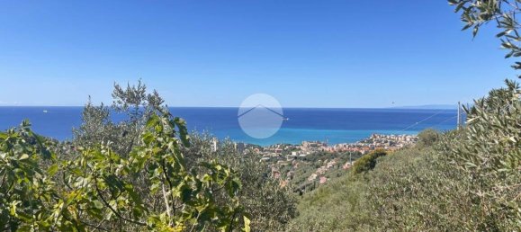 2 bedrooms House in Genoa, Italy No. 291775 11