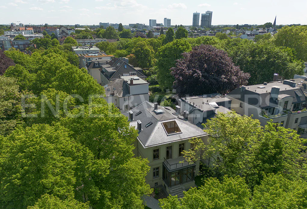 Villa de 6 dormitorios en Hamburg-Nord, Germany No. 325481