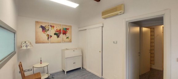 Bureau à Florence, Italy 40m² No. 137181 11