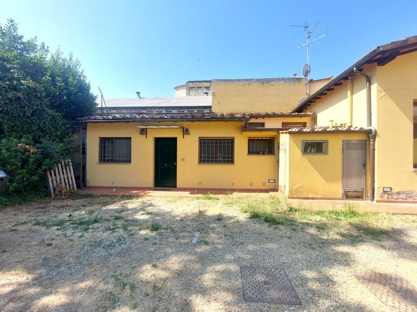 Bureau à Florence, Italy 40m² No. 137181