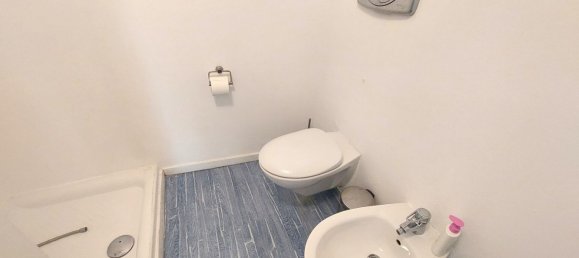 Bureau à Florence, Italy 40m² No. 137181 31