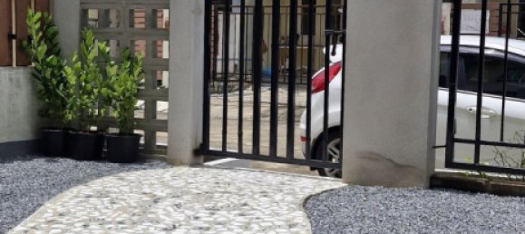 Таунхаус с 3 спальнями в Чом Тхонг, Таиланд № 78057 9