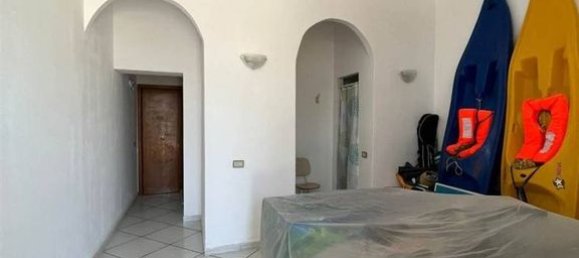 3 bedrooms House in Pachino, Italy No. 122989 16