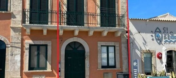 3 bedrooms House in Pachino, Italy No. 122989 2