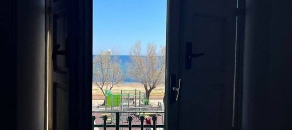 3 bedrooms House in Pachino, Italy No. 122989 6